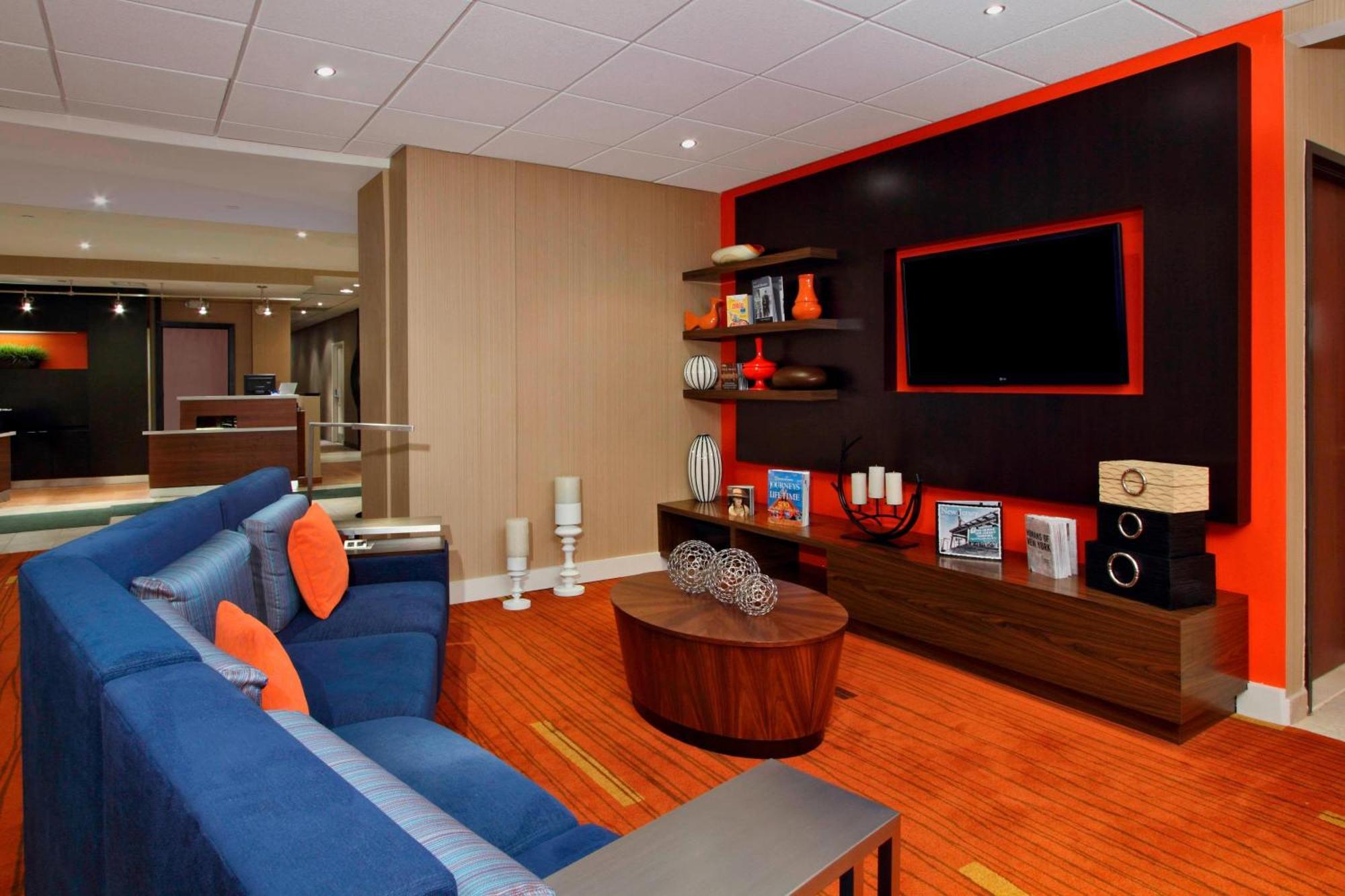 Courtyard By Marriott Lyndhurst/Meadowlands Екстериор снимка