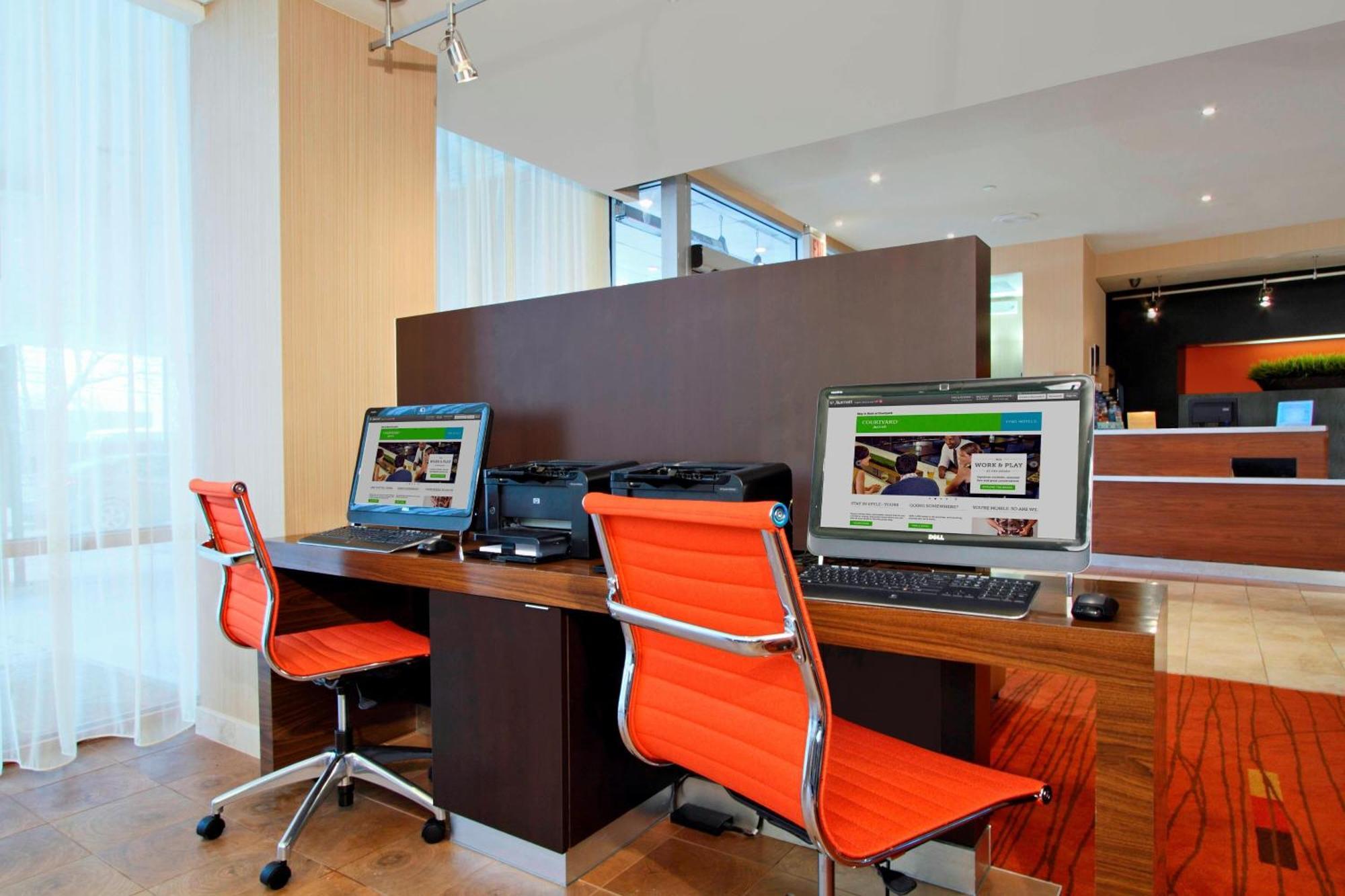 Courtyard By Marriott Lyndhurst/Meadowlands Екстериор снимка