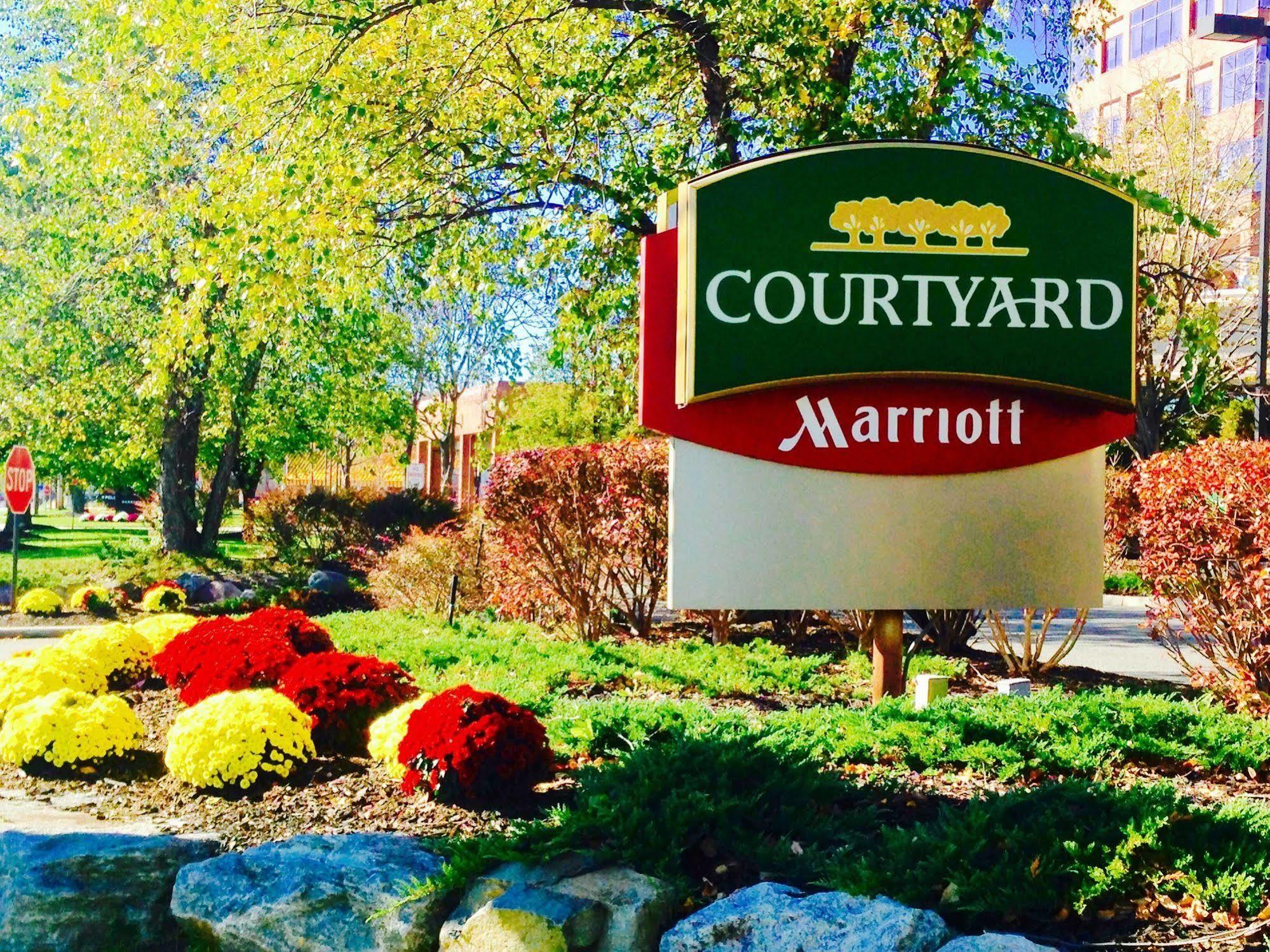 Courtyard By Marriott Lyndhurst/Meadowlands Екстериор снимка